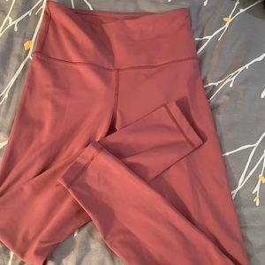 Pink leggings 90 degree